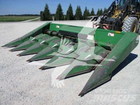 John Deere 643 联合收割机头