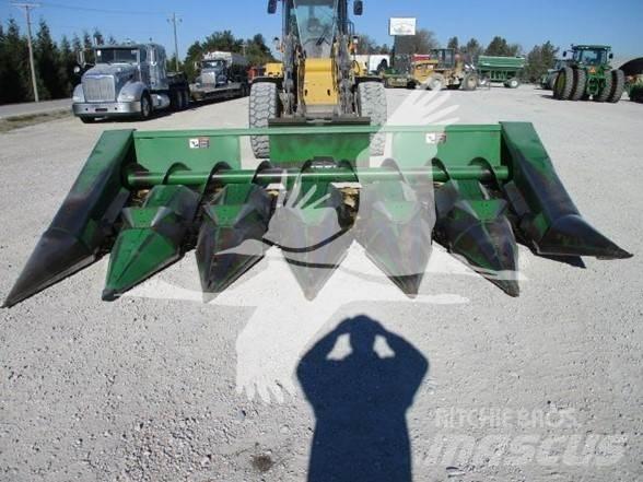 John Deere 643 联合收割机头