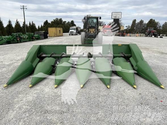 John Deere 643 联合收割机头
