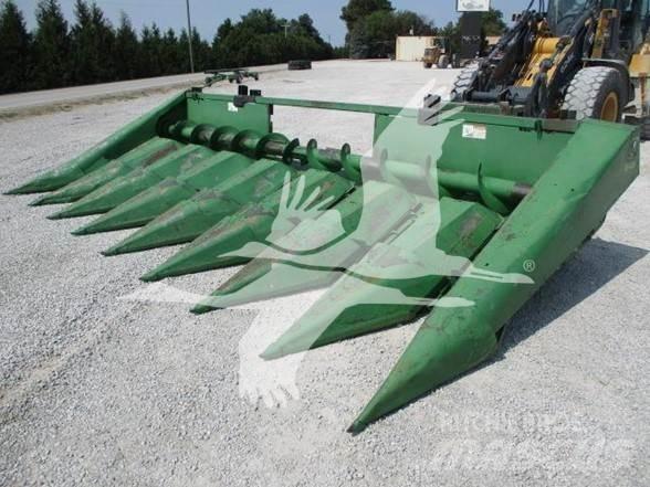 John Deere 843 联合收割机头