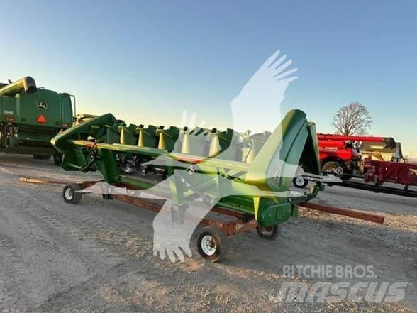 John Deere 893 联合收割机头
