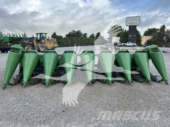 John Deere 893 联合收割机头