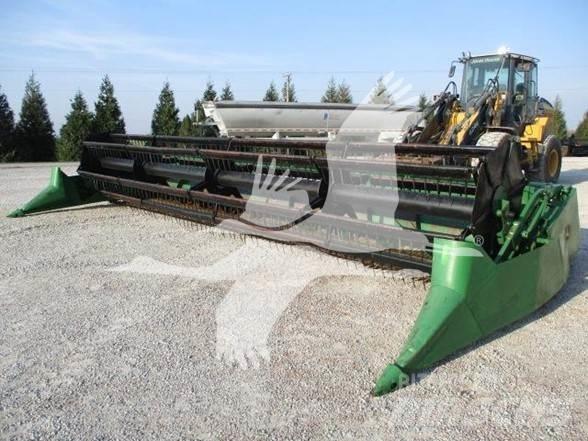 John Deere 925 联合收割机头