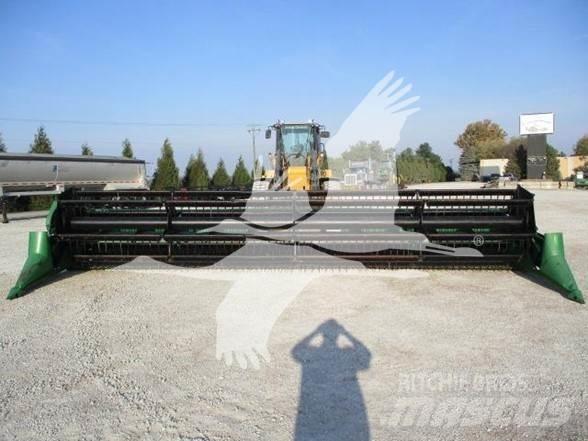 John Deere 925 联合收割机头