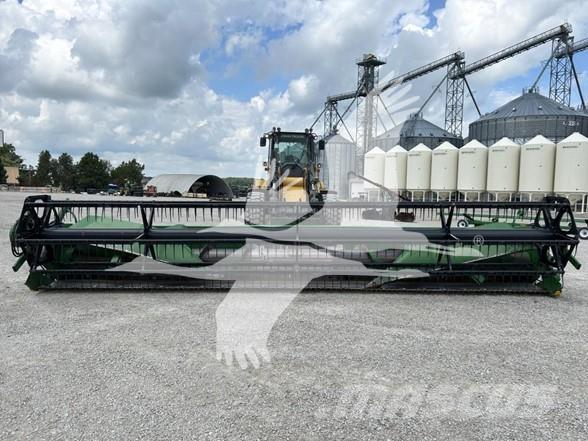 John Deere 925 联合收割机头