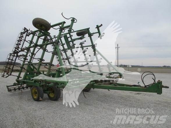 John Deere 960 手扶中耕机