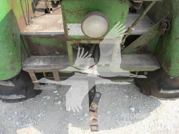 John Deere R 拖拉机/农用车