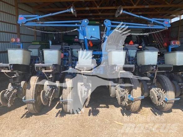 Kinze 2210 种植机