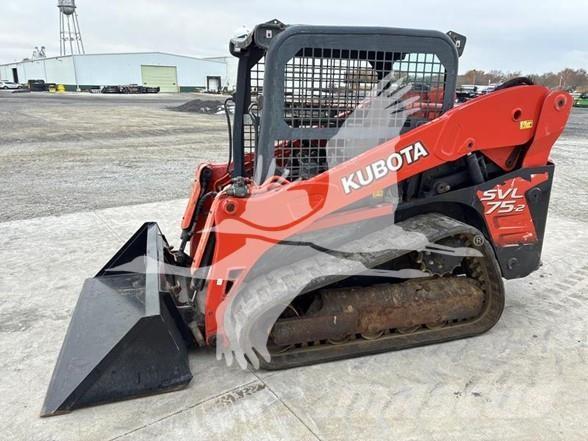 Kubota SVL75-2 滑移装载机
