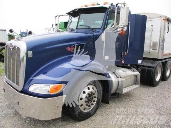 Peterbilt 386 牵引车