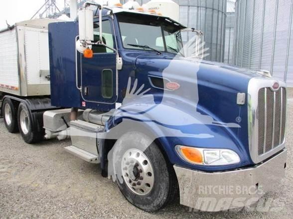 Peterbilt 386 牵引车