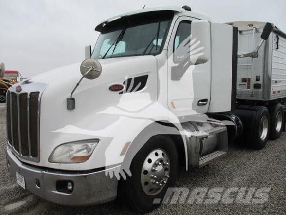 Peterbilt 579 牵引车