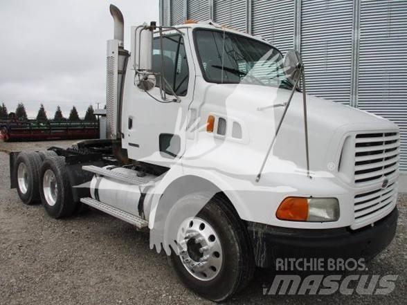 Sterling A9500 牵引车