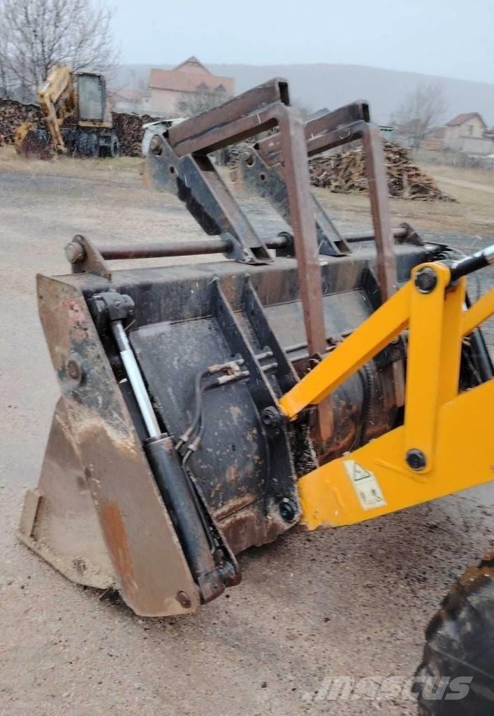 JCB 3 CX 反铲装载机
