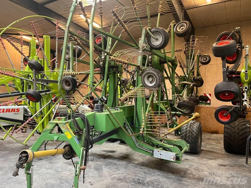 Krone Swadro 1400 犁耙和摊草机