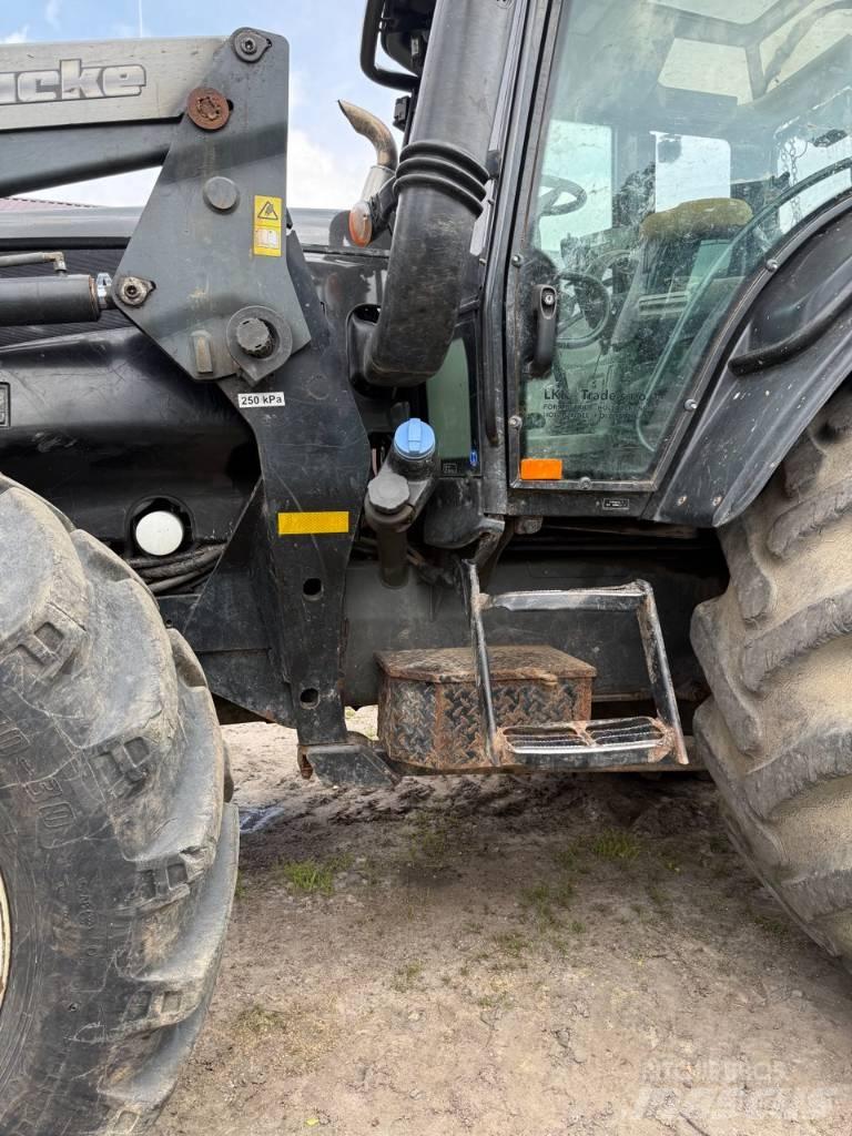 Valtra + KRONOS T 193 拖拉机/农用车