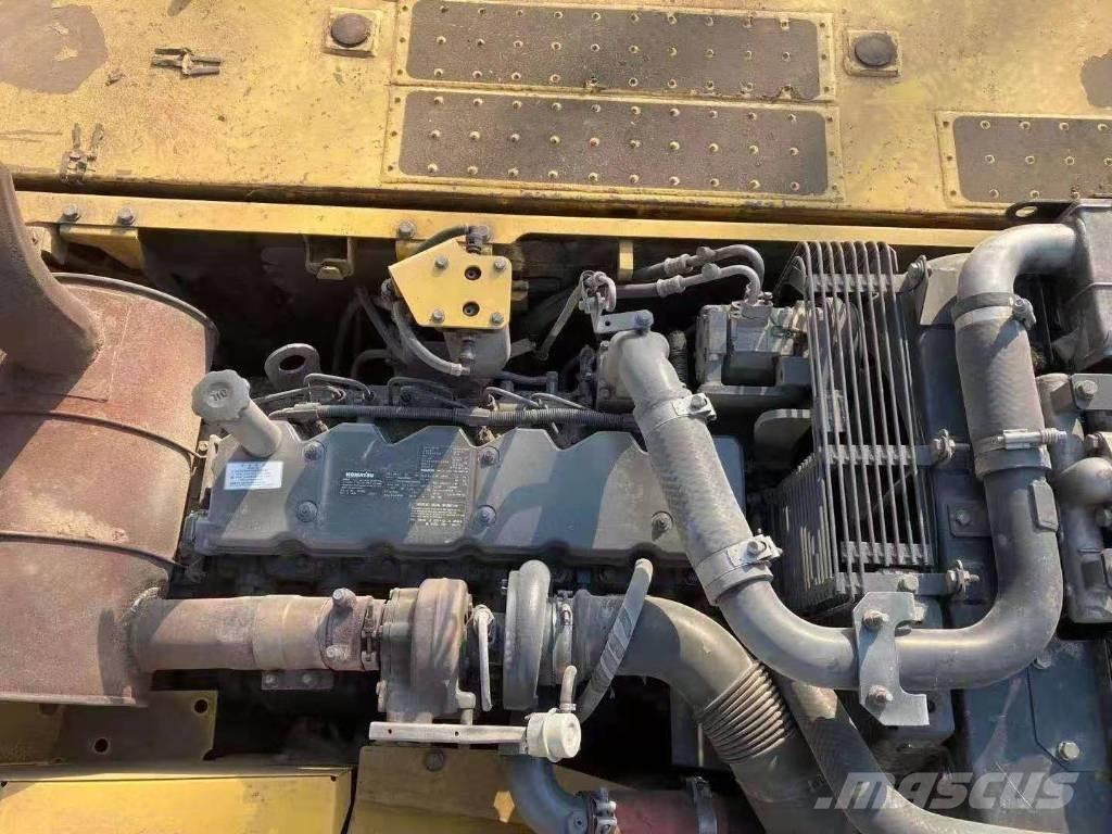 Komatsu PC 220-8 履带挖掘机