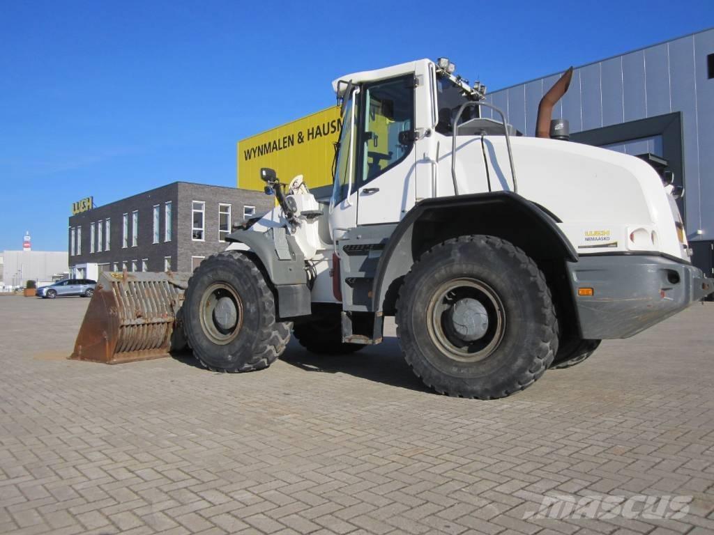Liebherr L546 轮式装载机