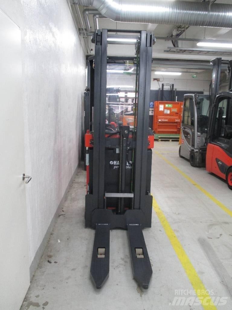 Linde L1600 TTFYS 行走式堆垛机