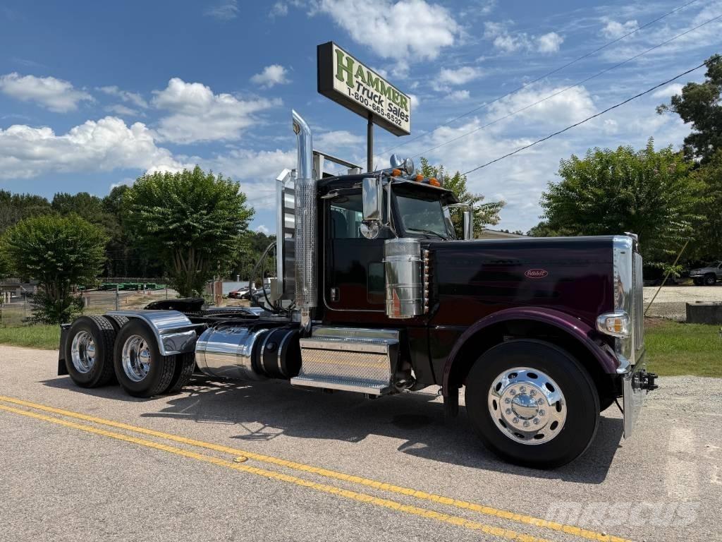 Peterbilt 389 牵引车
