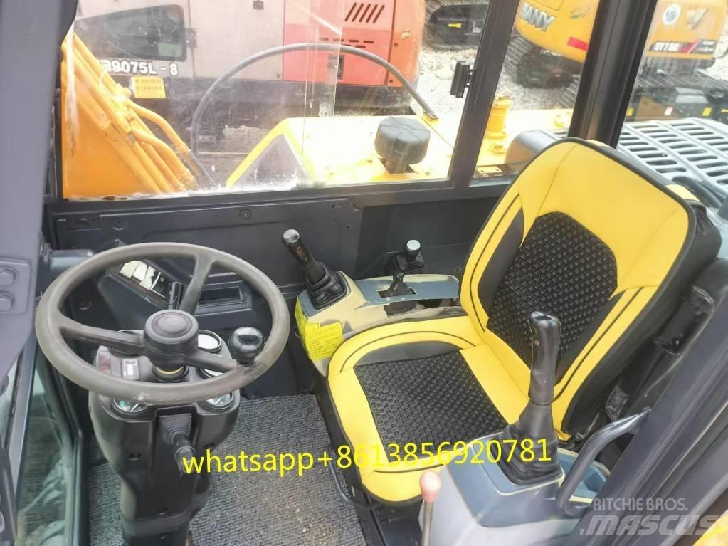 Xinyuan XYB75-9 轮式挖掘机