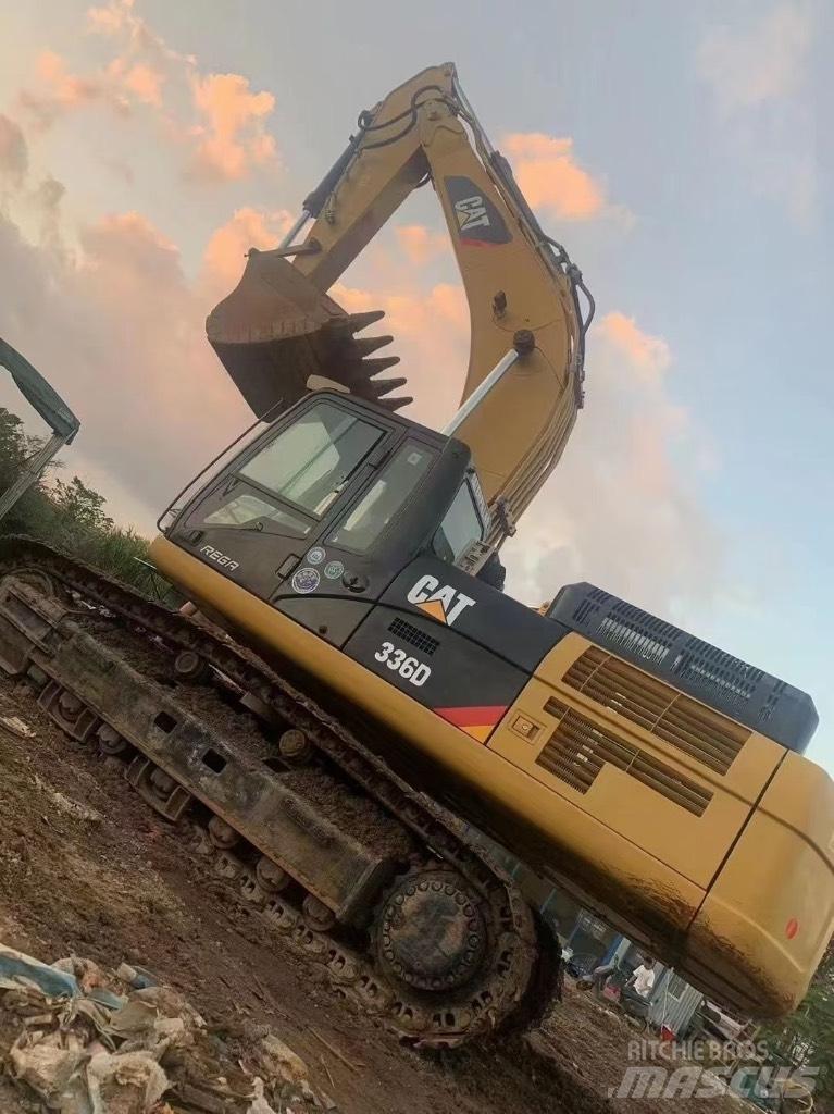 CAT 336 D 长臂挖掘机