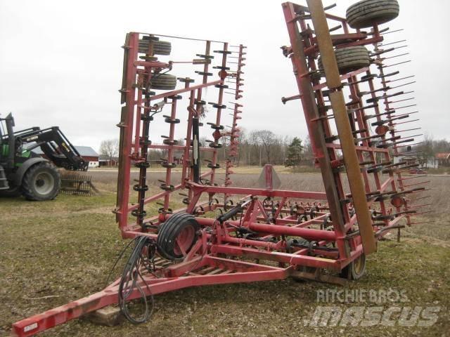 Väderstad NZG 900 钉齿耙