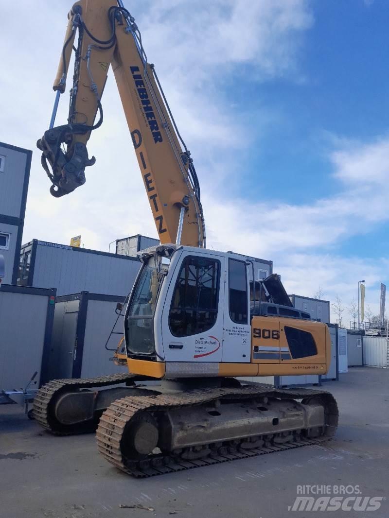 Liebherr R906 LC 履带挖掘机