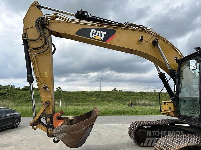 CAT 320FL 履带挖掘机