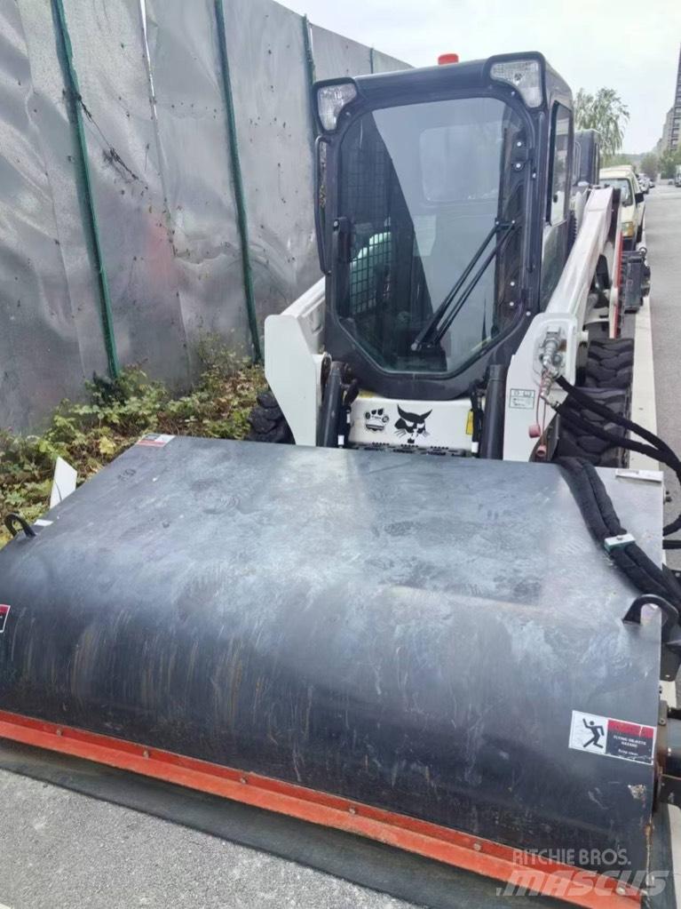 Bobcat S 510 滑移装载机