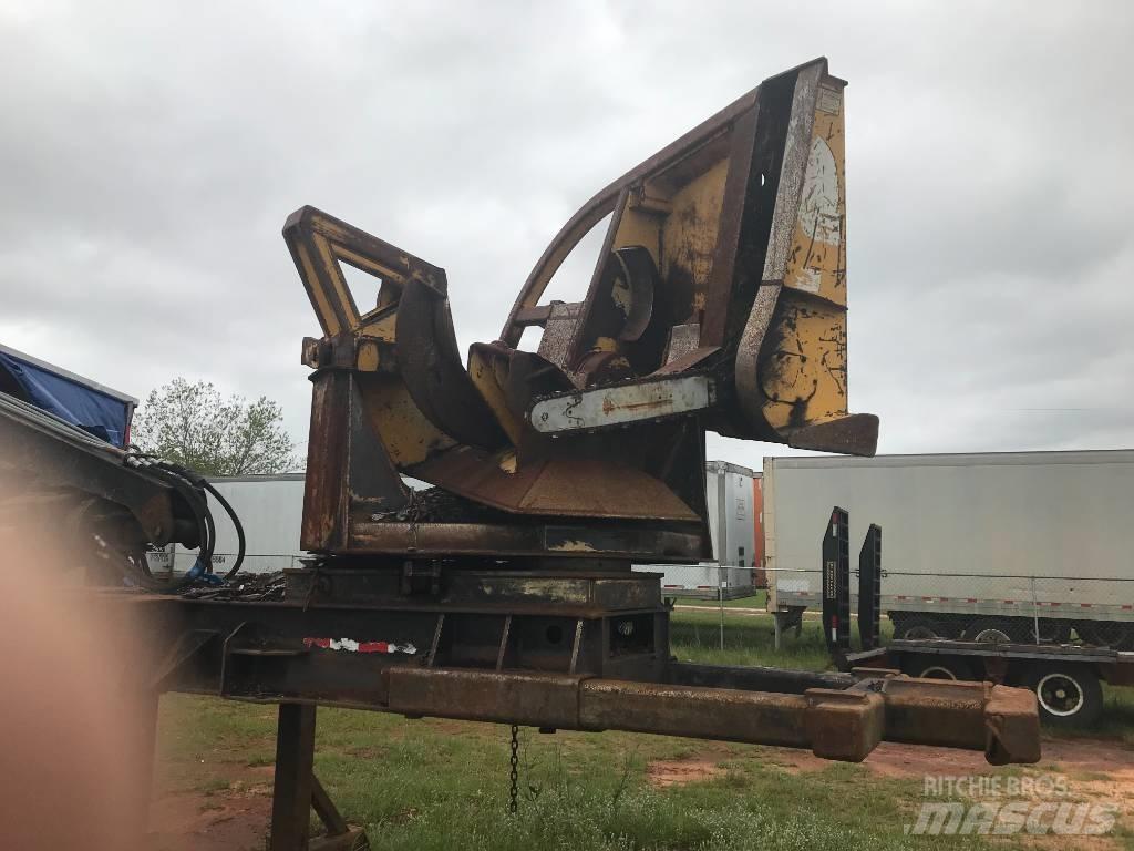 John Deere 437 D 筑床机