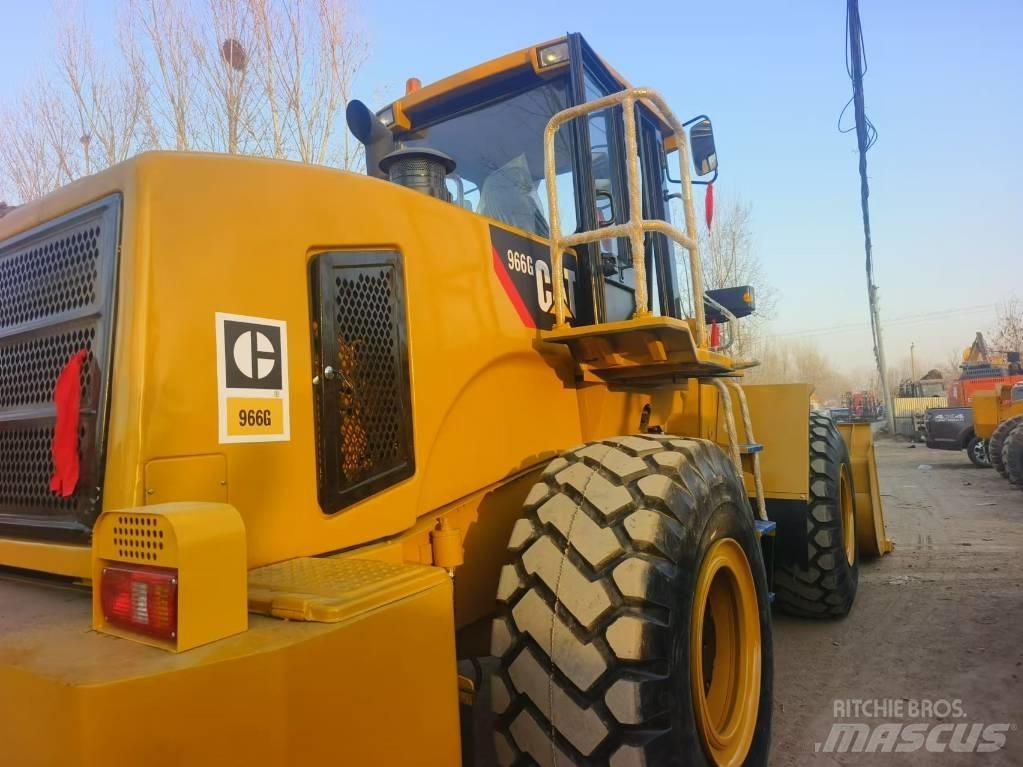CAT 966G 轮式装载机