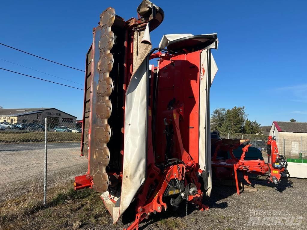 Kuhn FC 9330 D-RA 装载牵引式割草机