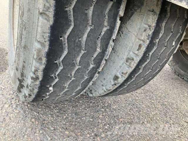 Trio TRIOLIFT TTPS 2 自卸拖车
