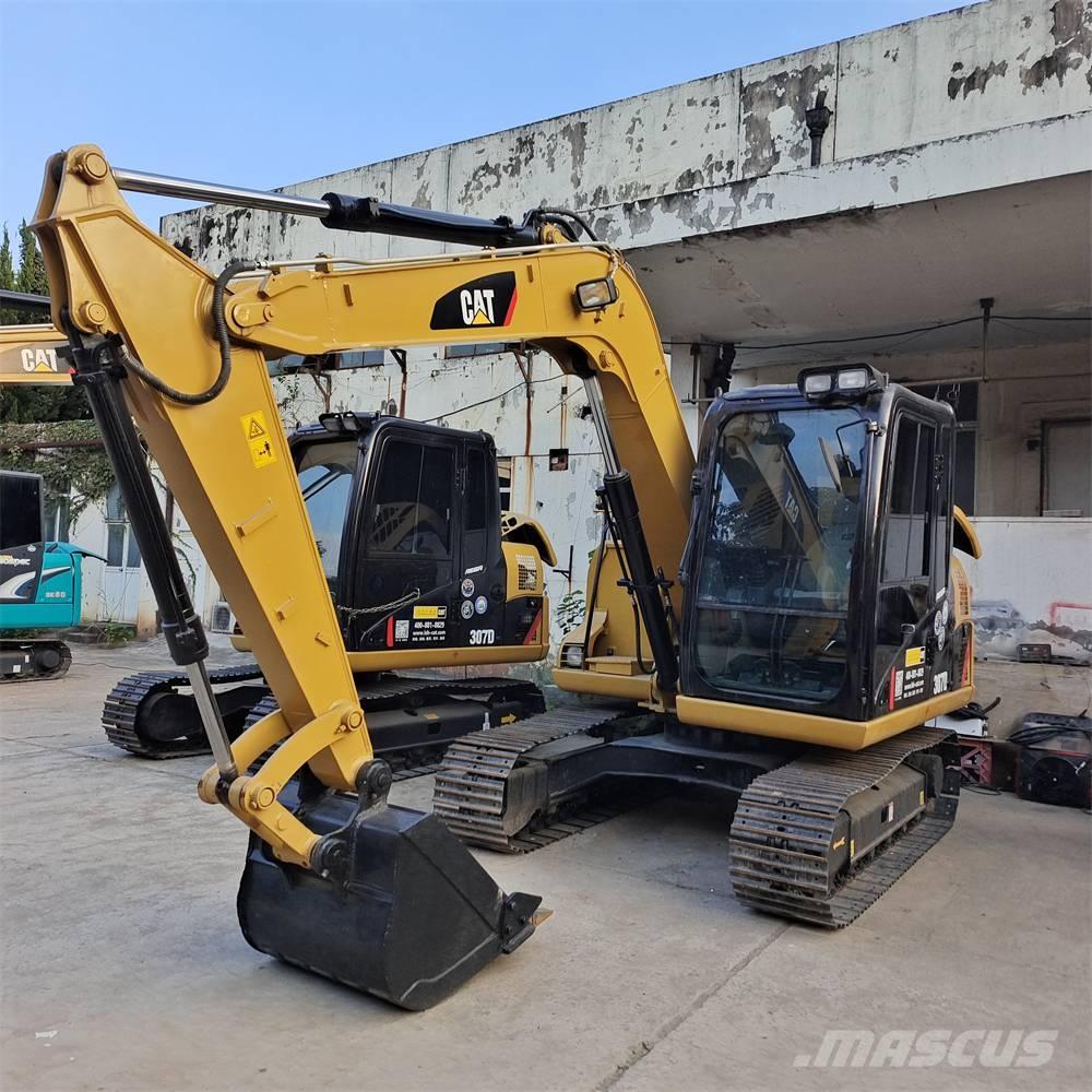 CAT 307 D 中型挖掘机