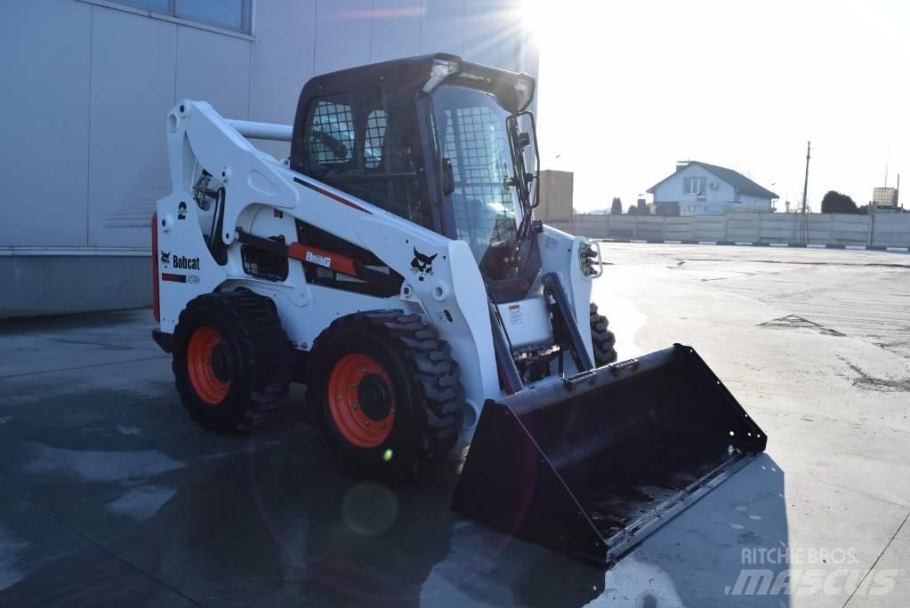 Bobcat S 750 滑移装载机