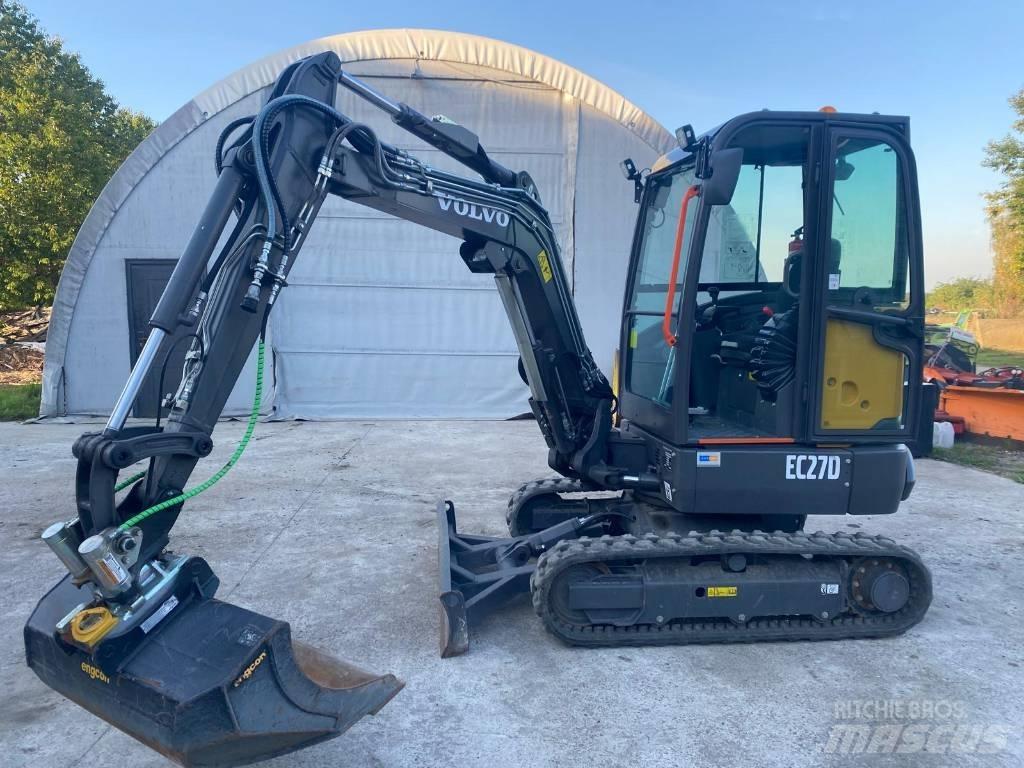 Volvo EC 27 D 小型挖掘机