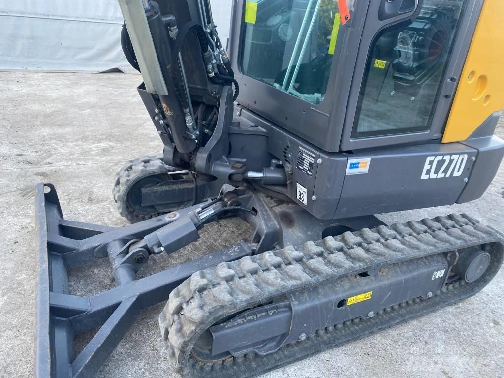 Volvo EC 27 D 小型挖掘机