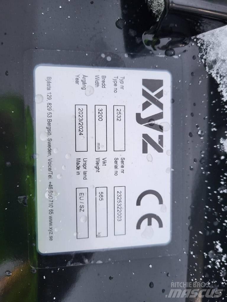 XYZ 320 PREMIUM 开沟机