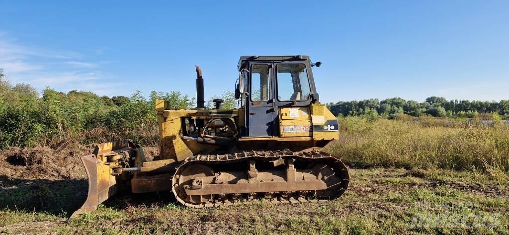 Komatsu D 58 E-1 履带式推土机
