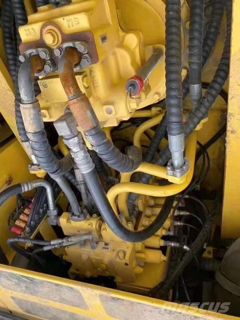Komatsu pc 360 履带挖掘机