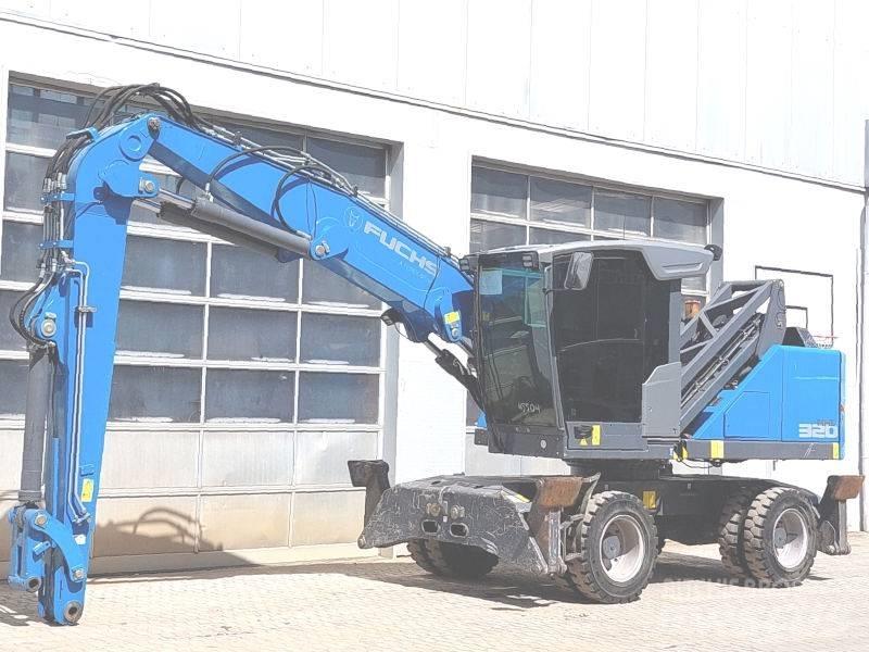 Fuchs MHL 320 F 工业挖掘机