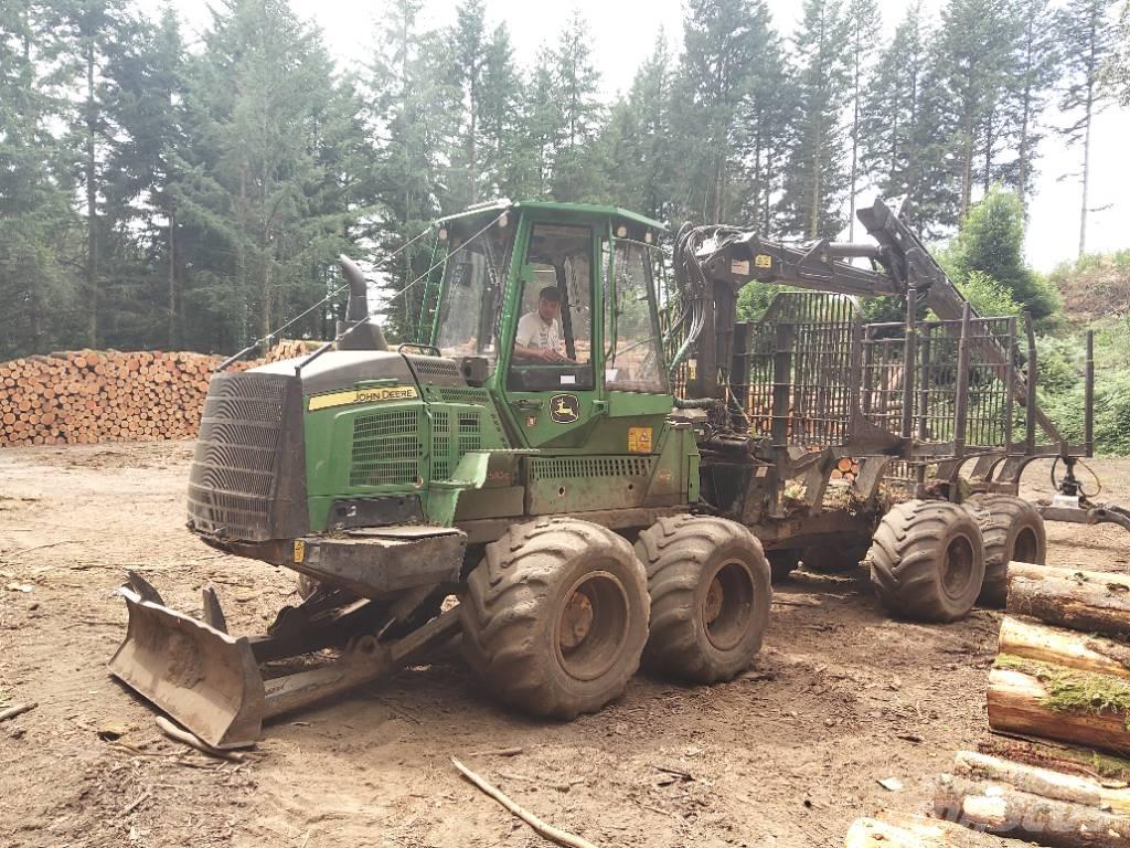 John Deere 1510 G 集运机