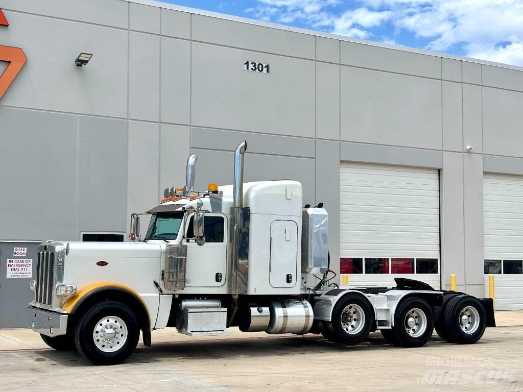 Peterbilt 389 牵引车