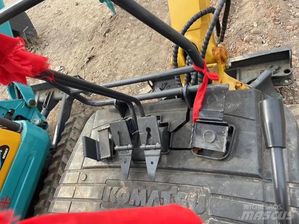 Komatsu PC18 履带挖掘机