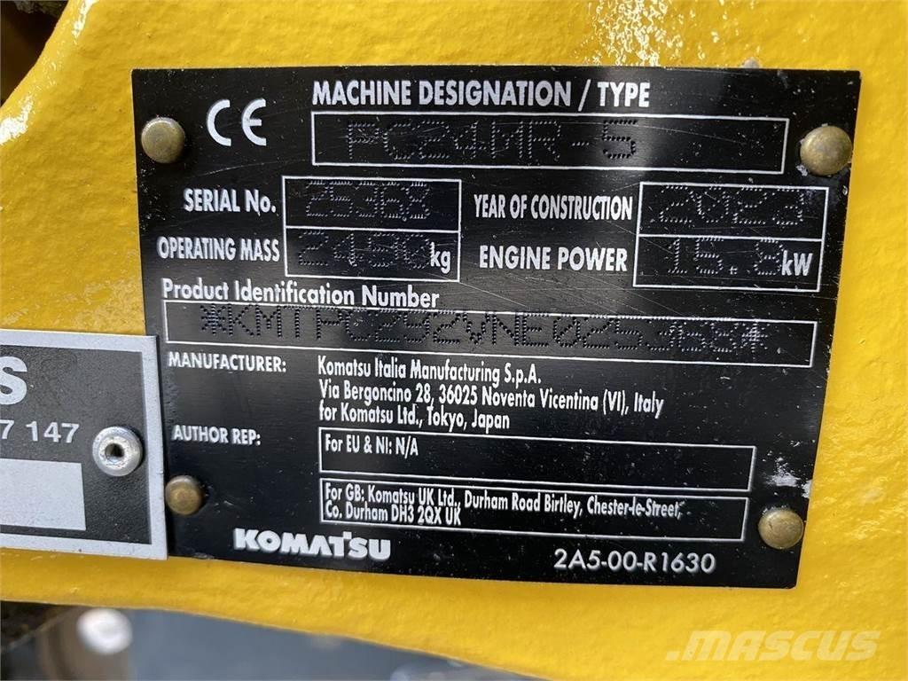 Komatsu PC24MR-5 轮式挖掘机