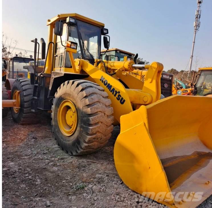Komatsu WA 470 轮式装载机