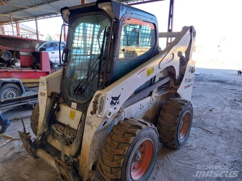 Bobcat S 770 滑移装载机