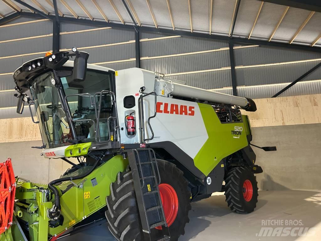 CLAAS Trion 520 联合收割机