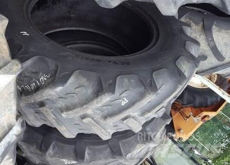  Pneu 13.6R28 轮胎、车轮、轮圈